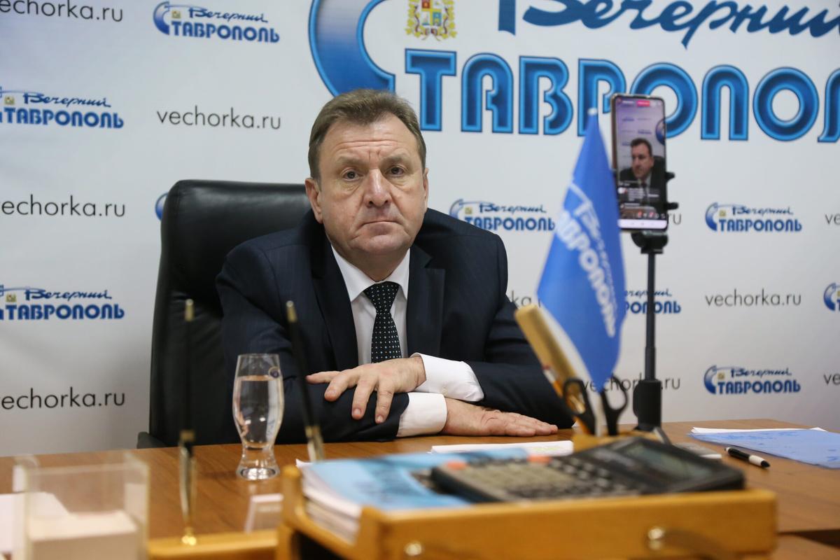 Глава Ставрополя Иван Ульянченко поздравил работников торговли с праздником
