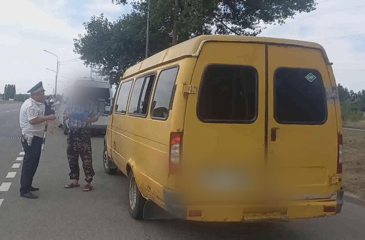 Пассажирский транспорт проверяют автоинспекторы в Ставрополе сегодня