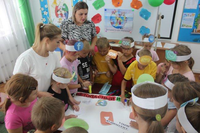 На Ставрополье порядка 3 тысяч детей имеют полное социальное сопровождение