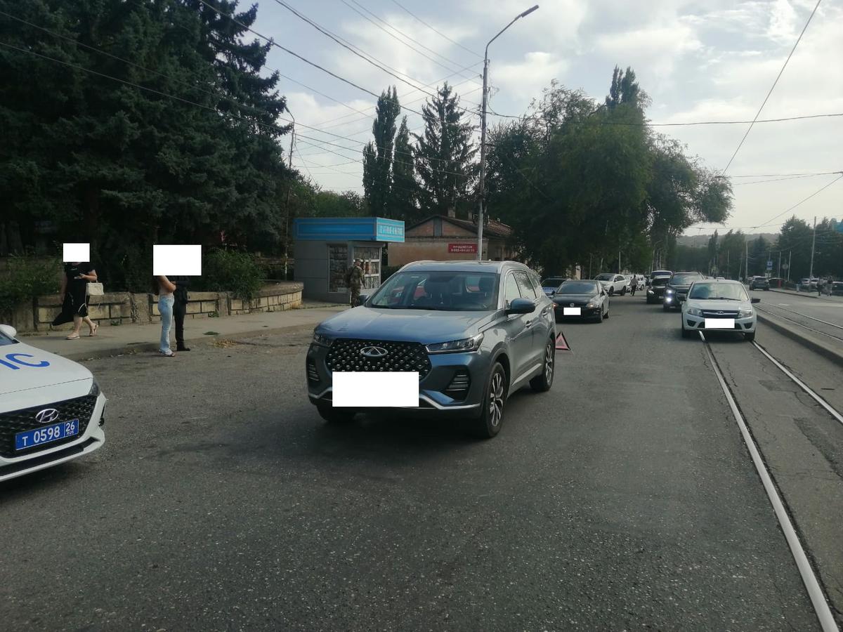 В Пятигорске пешеход-нарушитель оказалась в больнице после наезда автомобилистки