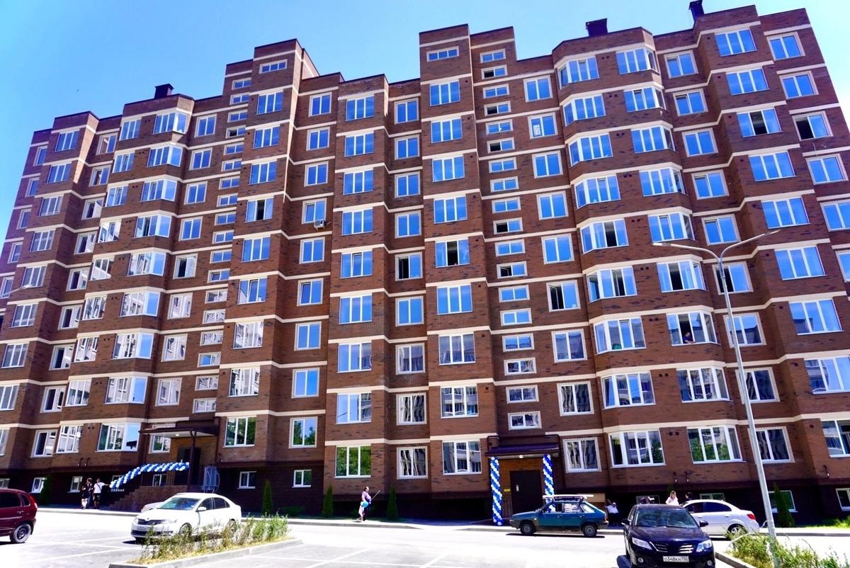 В Ставропольском крае двое осужденных сирот получили ключи от новых квартир