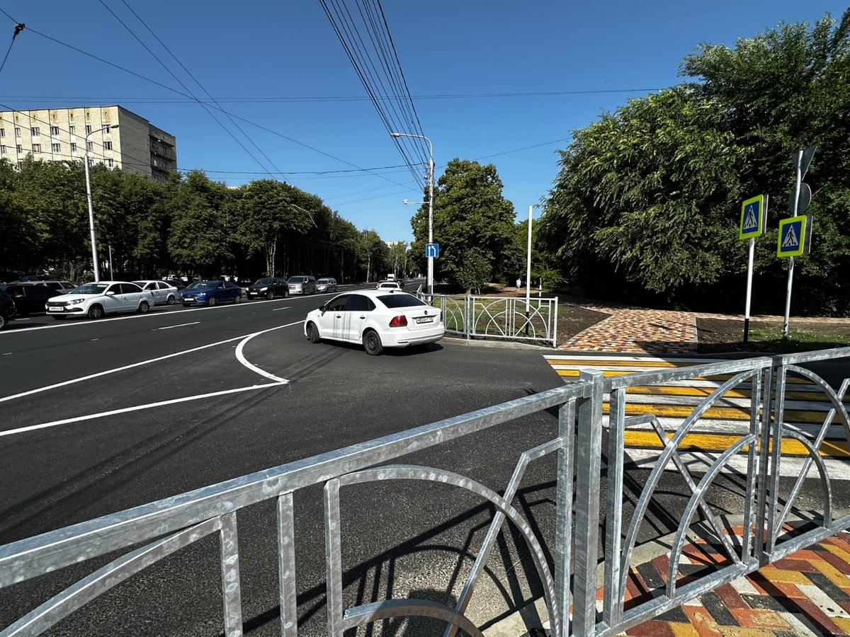 На дорогах Ставрополья завершаются работы по обустройству тротуаров и переходов