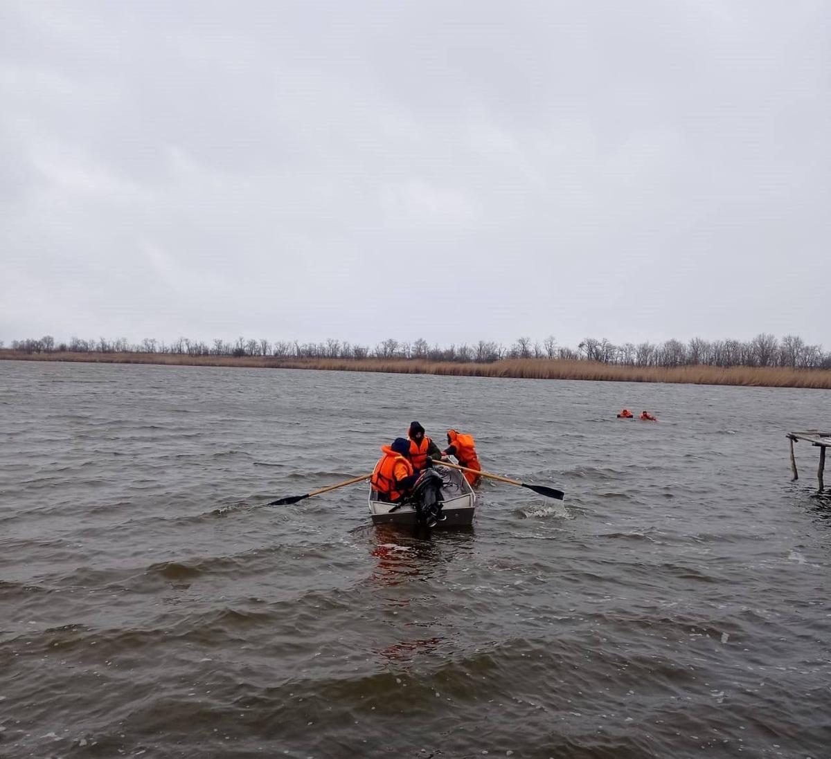 В Красногвардейском округе спасатели нашли тело рыбака