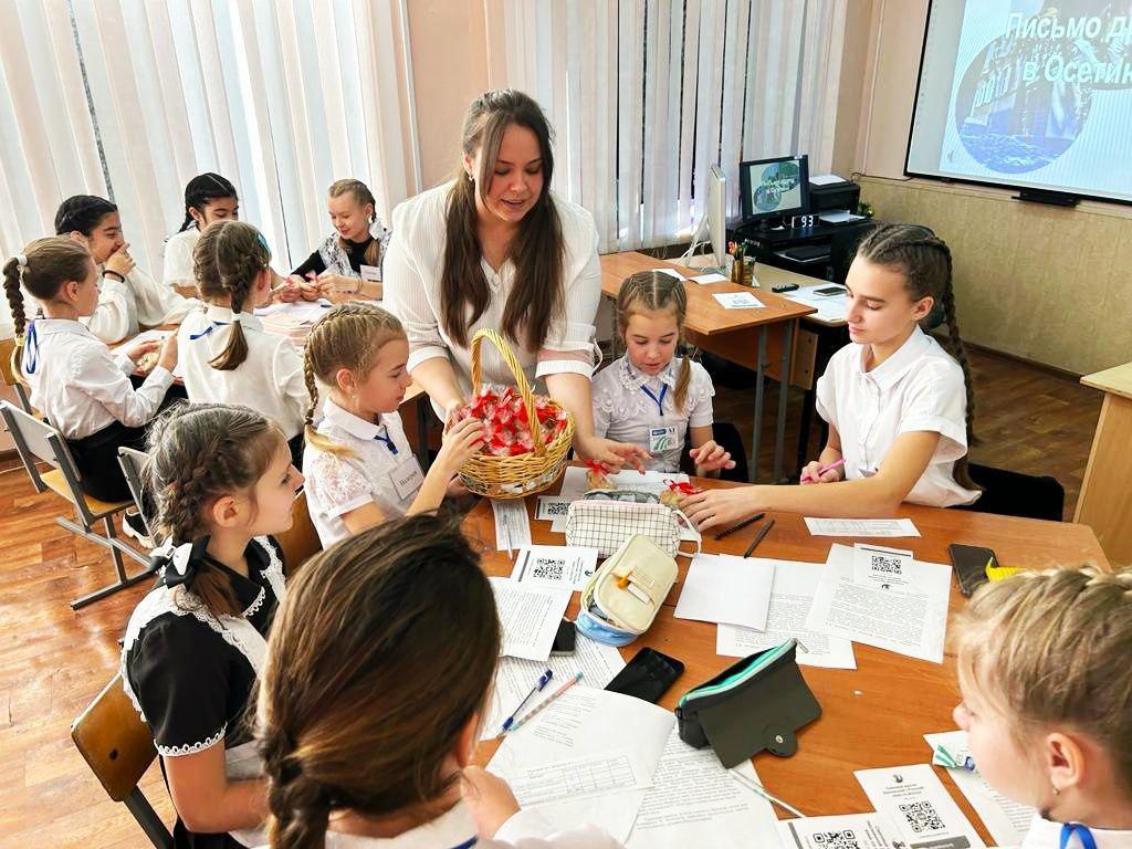 В 2025 году на Ставрополье работу получат шесть земских учителей