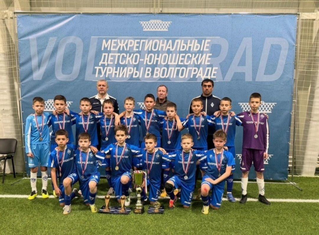 Юные футболисты из Ставрополя стали победителями памятного турнира