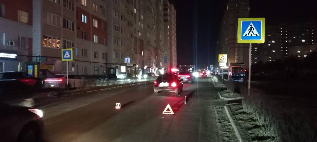 На юге Ставрополя невнимательный водитель сбил девушку на пешеходном переходе