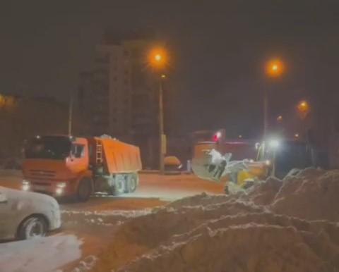 С улиц Ставрополя вывезли более 150 грузовиков снега