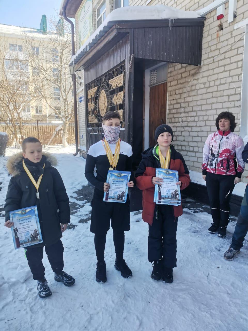 В парке и Таманском лесу Ставрополя поклонники радиоспорта «поохотились на лис»