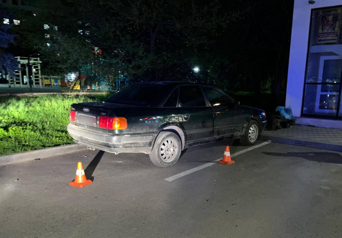 Водитель погиб под колесами собственного автомобиля в Железноводске