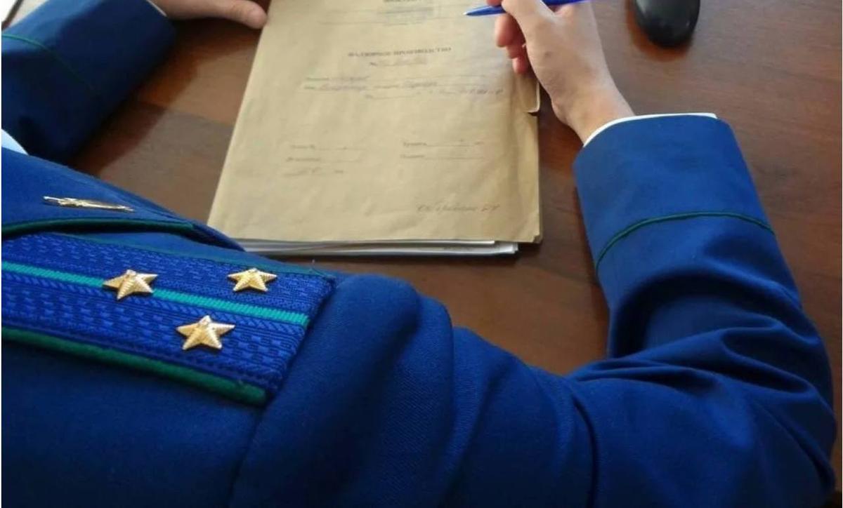 Коммунальщика Петровского района оштрафовали за игнорирование обращения человека