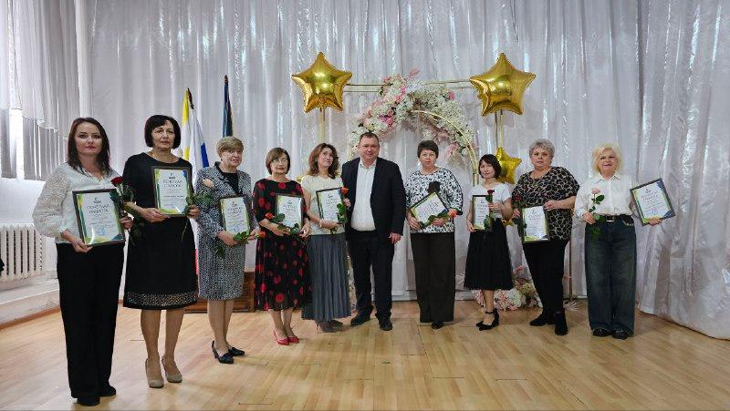 Ессентукская школа №1 отпраздновала свой 60-летний юбилей