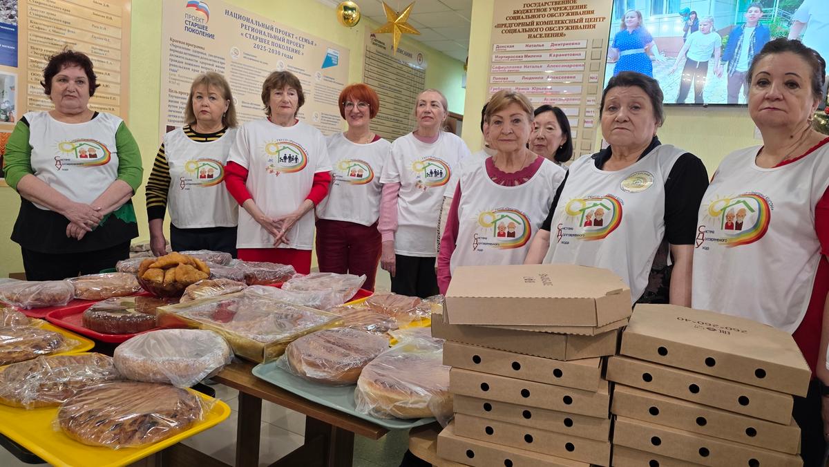 Новогодние подарки и много тепла отправили на передовую бойцам жители Предгорья