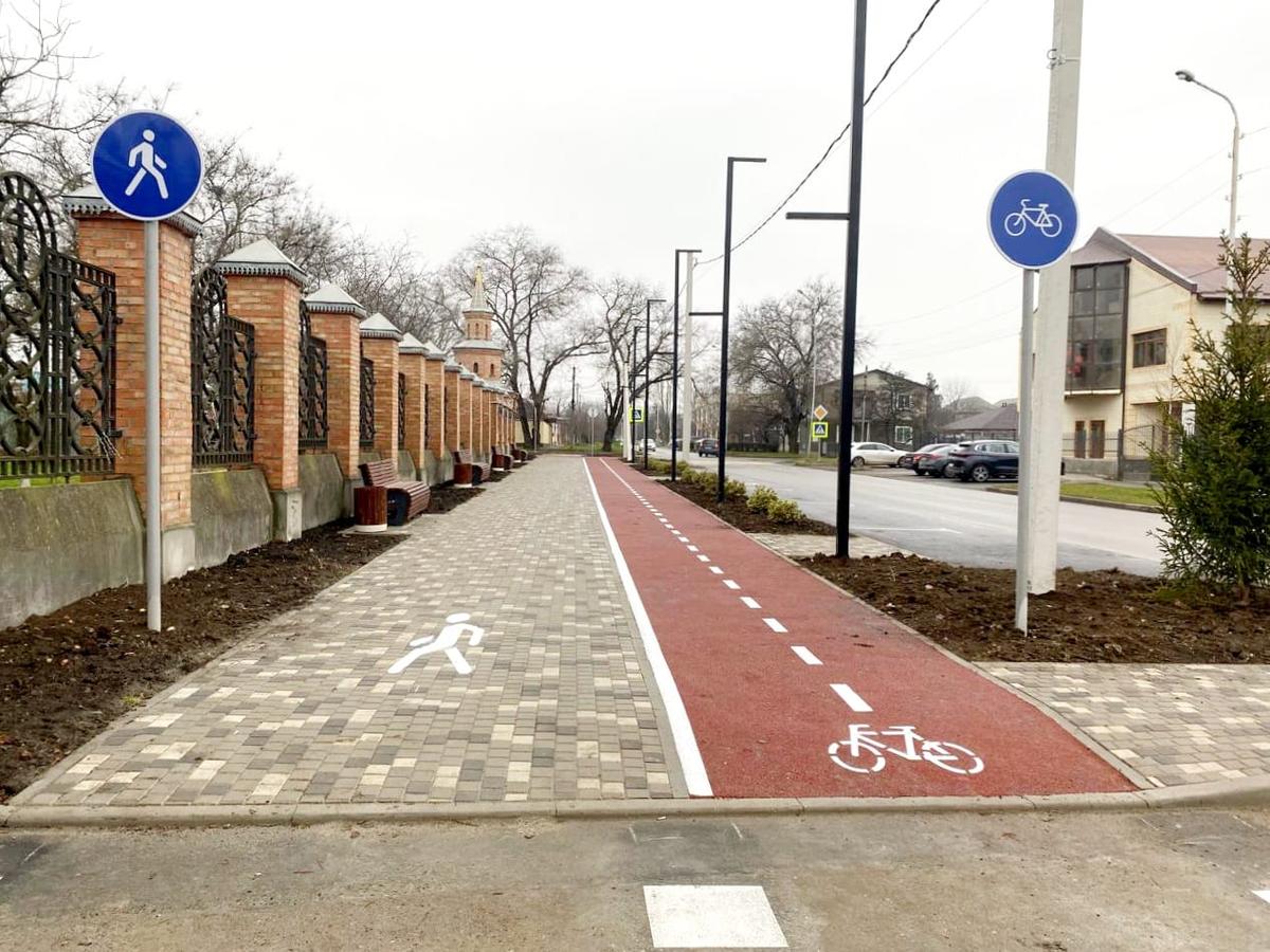 На средства от турналога в Минводах обустроили территорию около собора