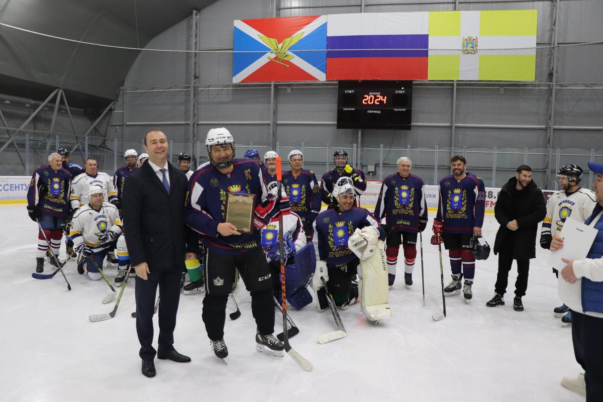 В Ессентуках на ледовом поле сошлись «Нарзан» и «Крепость»