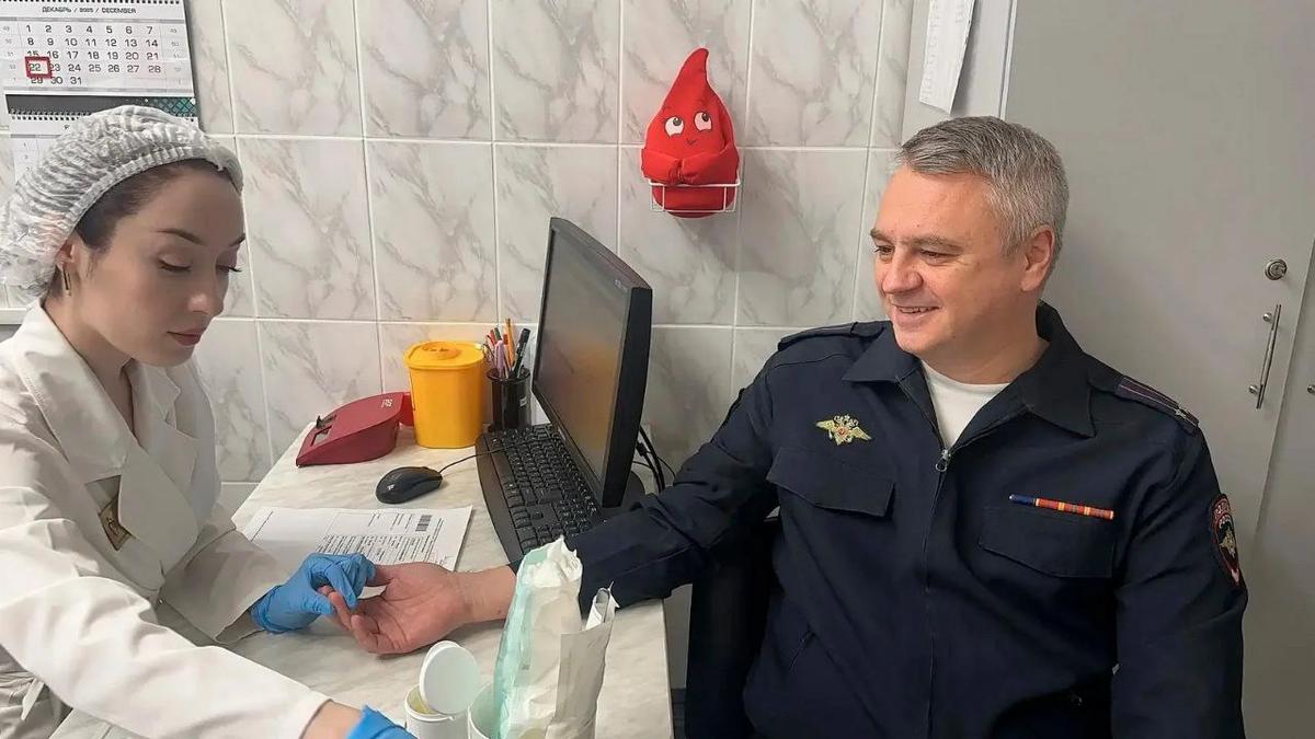 В Ставрополе автоинспекторы присоединились к донорской акции