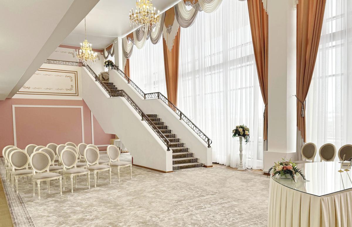 Заявить о вступлении в брак в День России пары на Ставрополье могут уже сейчас