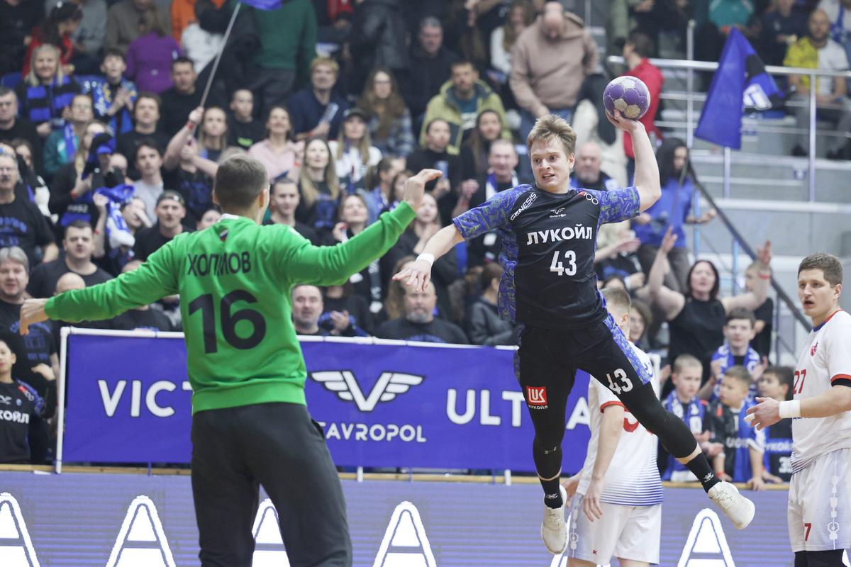 Первая схватка с ЦСКА