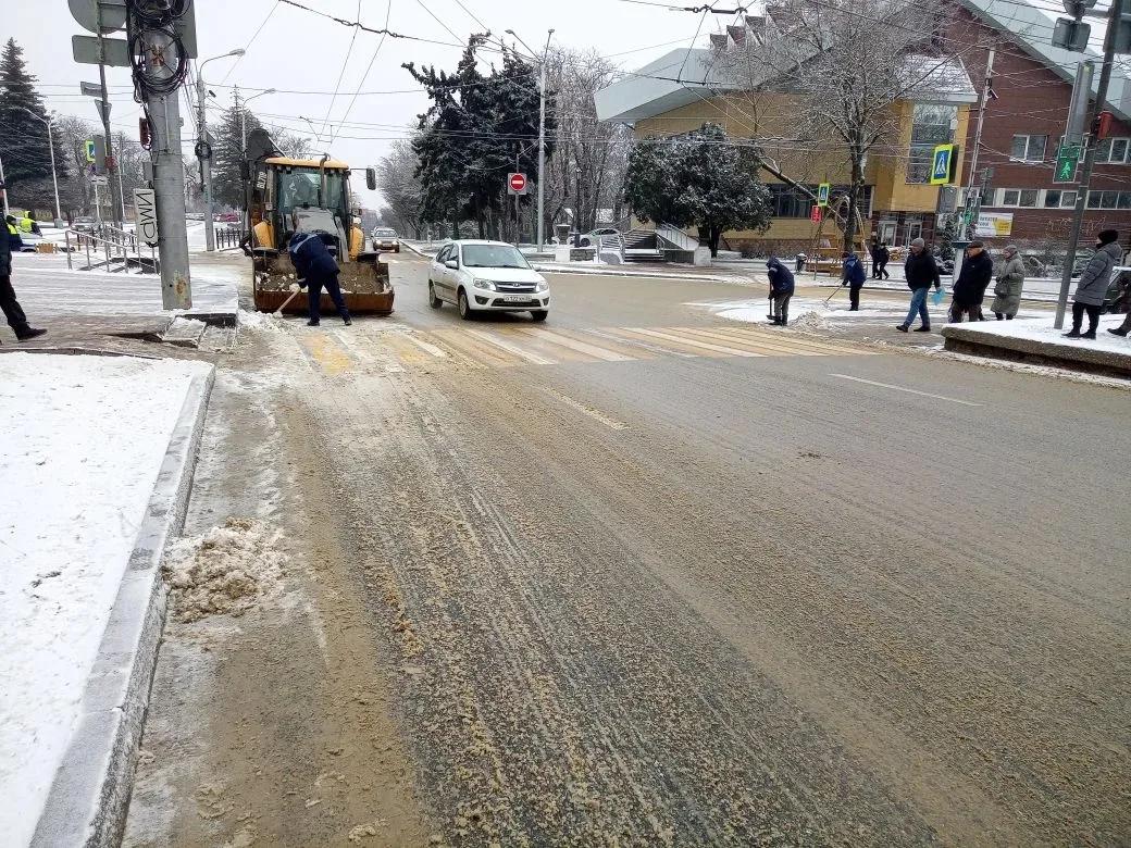 Глава Ставрополя дал ряд поручений коммунальщикам из-за температурных качелей