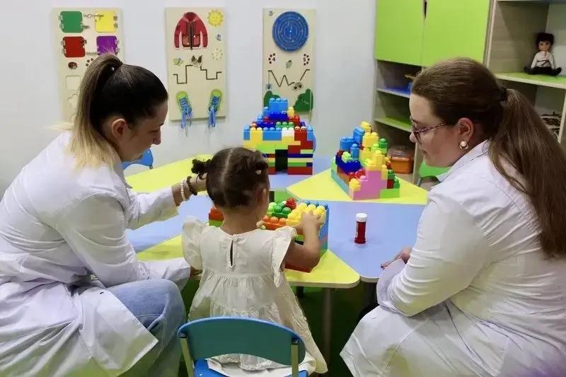 Более 500 студенческих ставропольских семей побывали в комнатах матери и ребенка