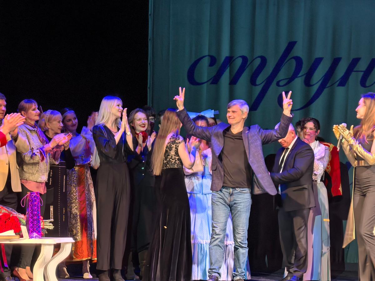 В старейшем на Северном Кавказе театре отметили юбилей актера Владимира Лепы