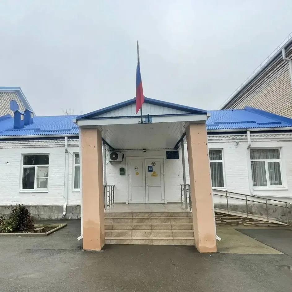 В Красногвардейском округе начался капремонт сельской школы