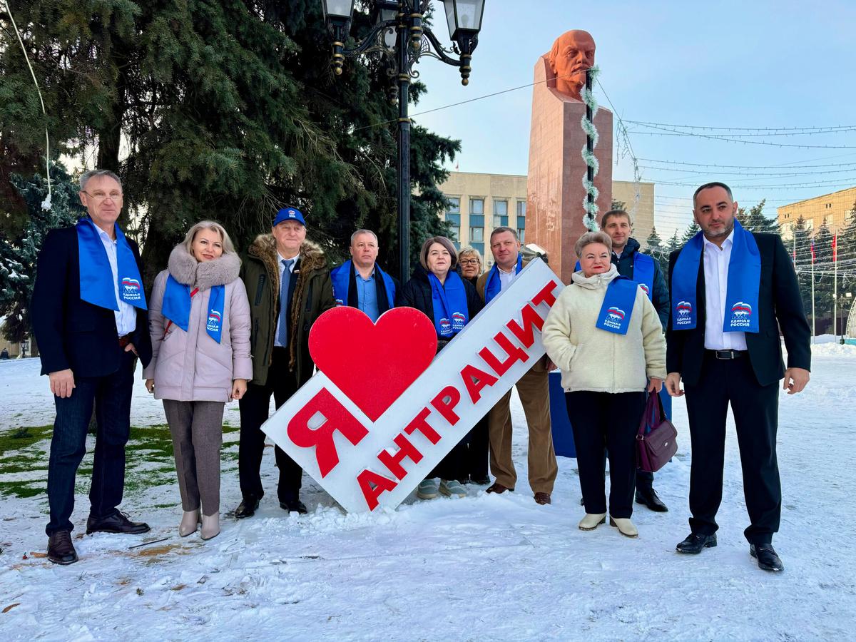 Делегация из Невинномысска побывала в Луганской Народной Республике