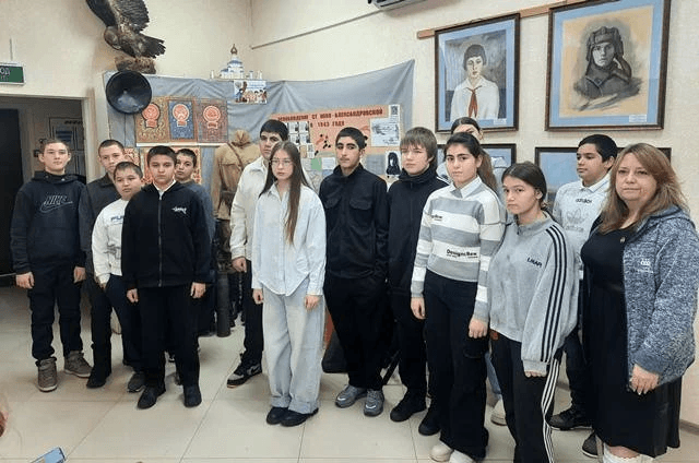 В Новоалександровске открыли выставки к 83-летию освобождения от фашистов