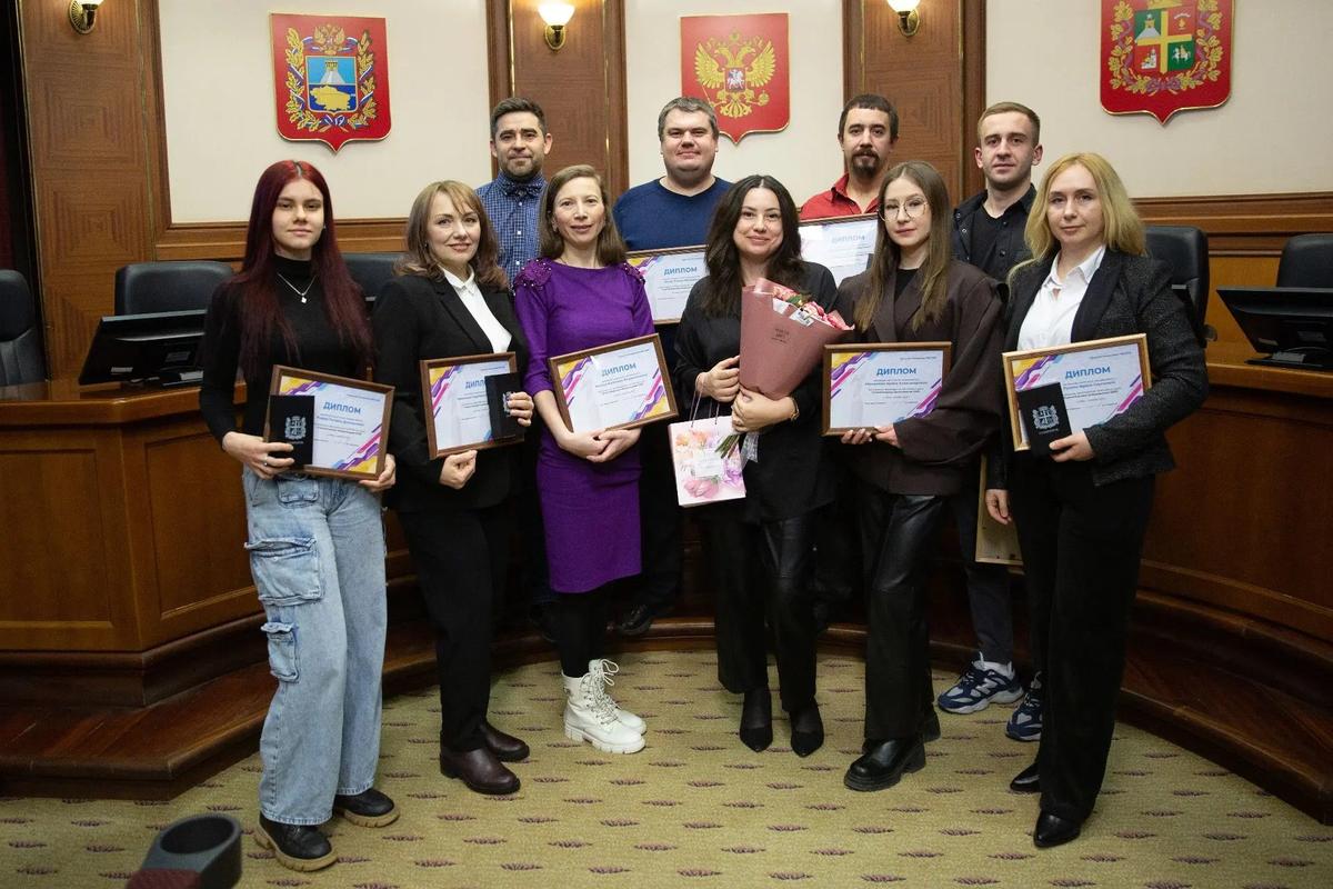 Выпускникам медиашколы «PRo СМИ» в Ставрополе вручили дипломы