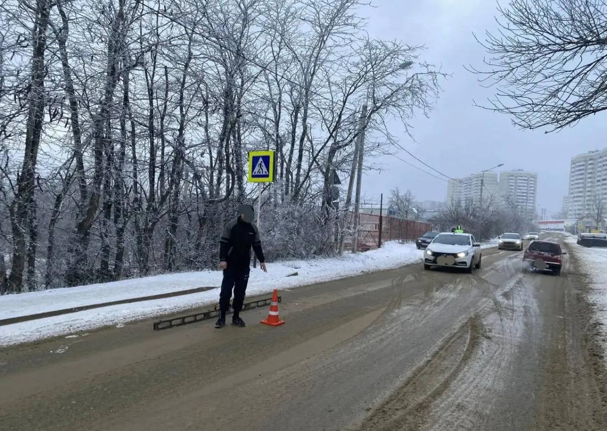 Школьницу на переходе в Ставрополе сбил злостный нарушитель ПДД