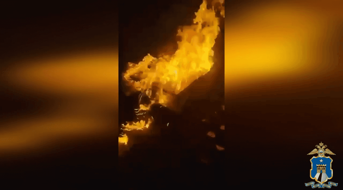 В Апанасенковском округе отчим сжёг имущество падчерицы, сняв это на видео