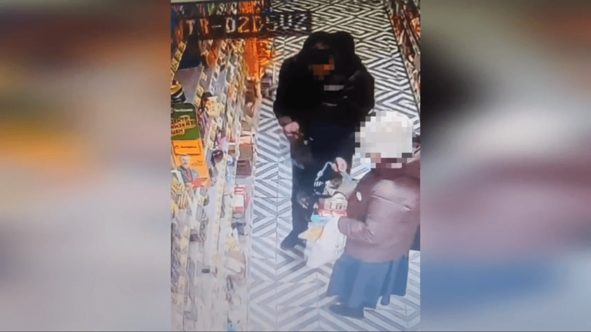 В Ессентуках мужчину подозревают в нескольких кражах в сетевых магазинах