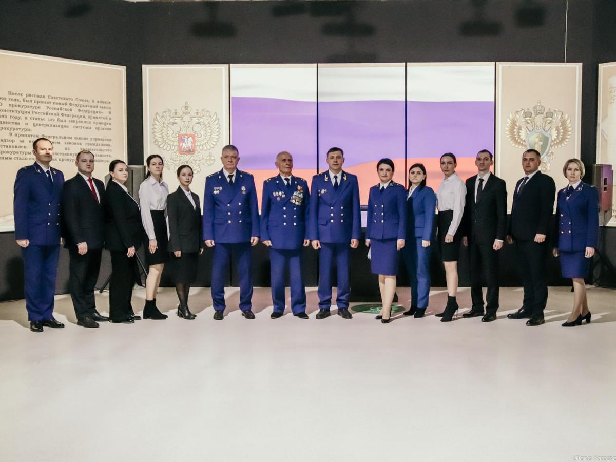 В Ставрополе в преддверии Дня защитника Отечества 8 прокуроров принесли присягу