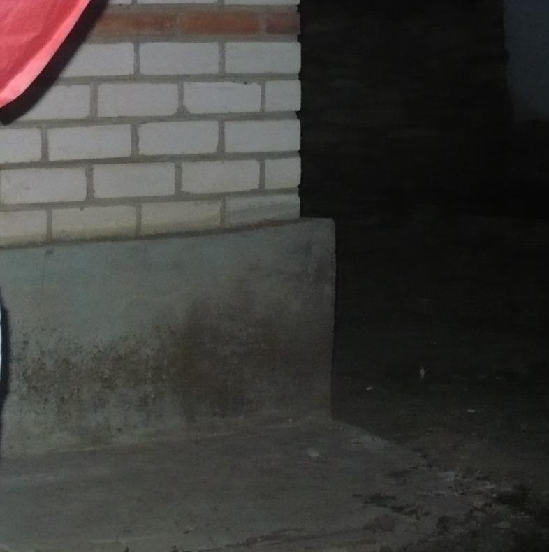 В Кировском округе парень повредил лицо о бетон после удара кулаком обидчика