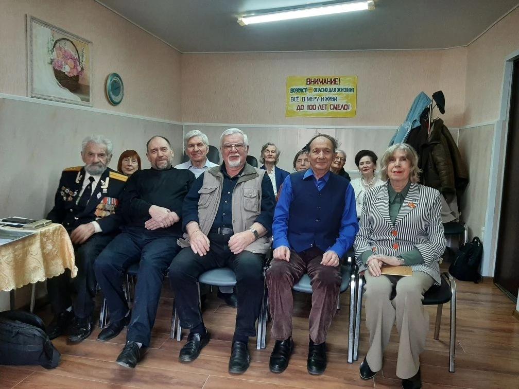 Забота у нас простая, забота наша такая...