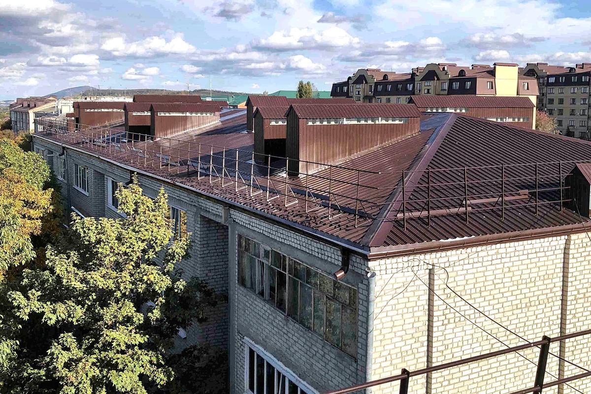 В Предгорье завершили капремонт скатной крыши в МКД