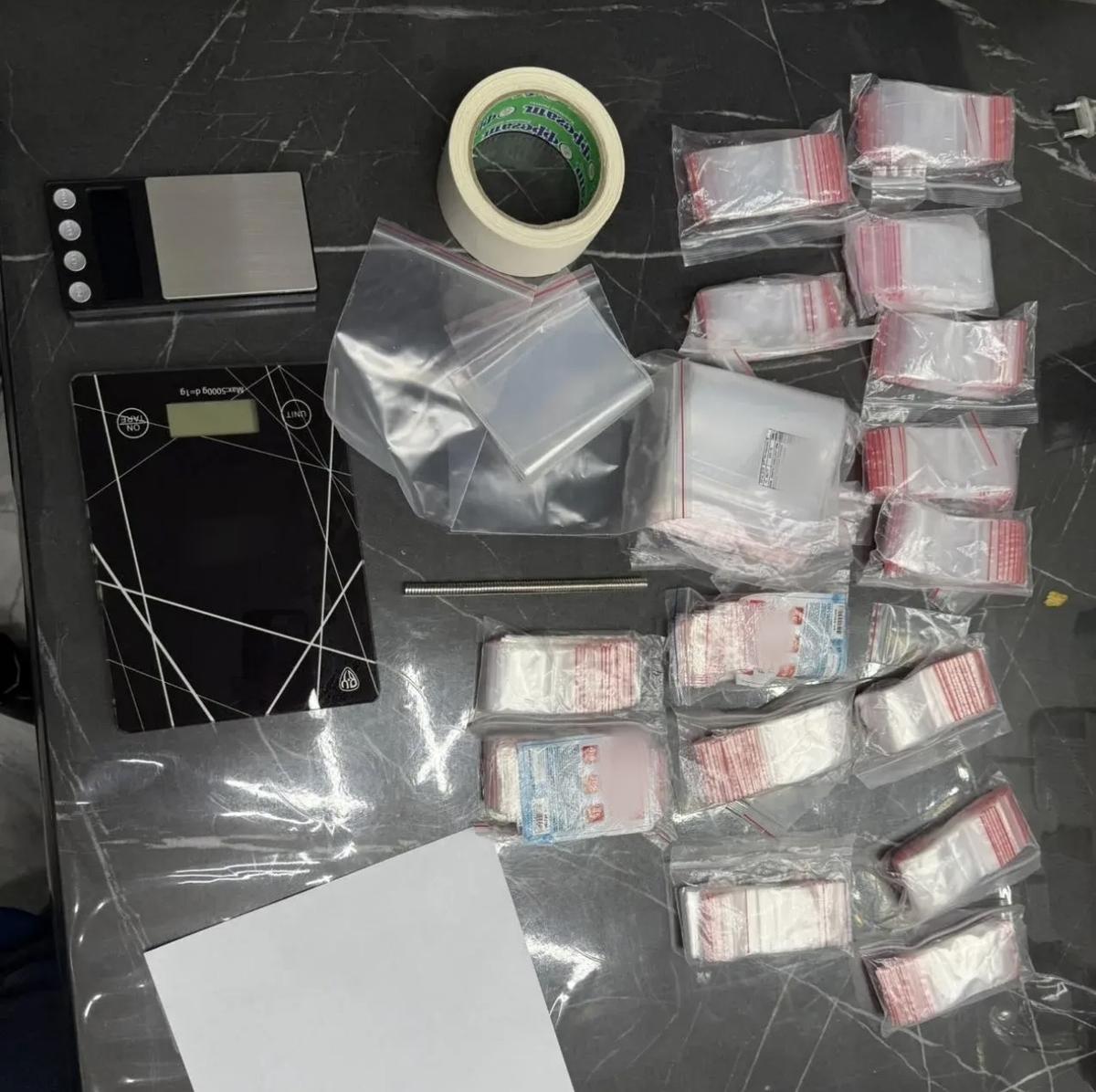 В Ставрополе стражи порядка пресекли сбыт более килограмма наркотика