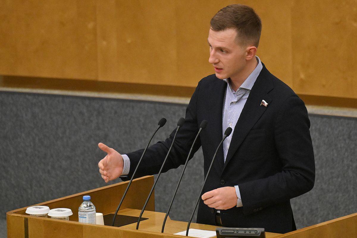 «Единая Россия» обеспечила приоритетное право студенческих семей на жильё в общежитиях