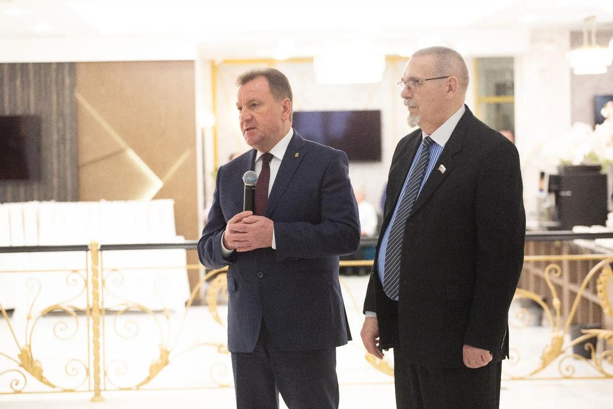 С Днем защитника Отечества ветеранов глава Ставрополя поздравил лично