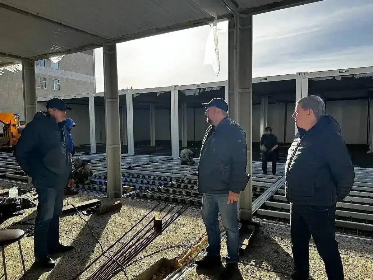 Возведение нового корпуса больницы скорой помощи Ставрополя завершено наполовину