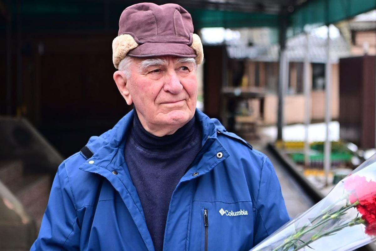 Житель Прасковеи получил поздравления с 99-летием от «Единой России» и Президента