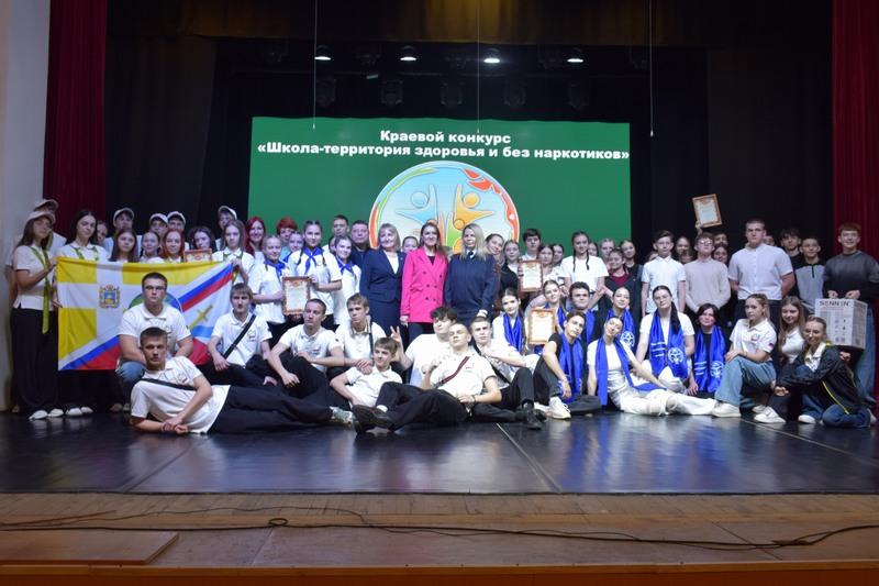 На Ставрополье выбрали лучшую школу по территории здоровья