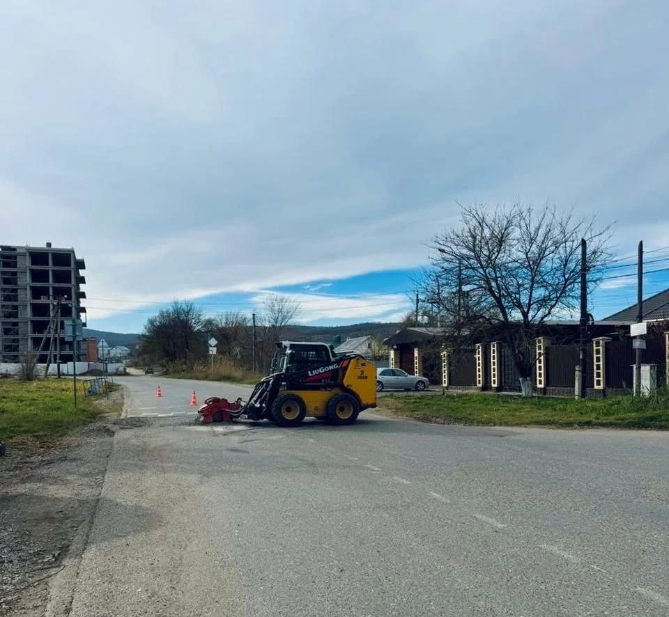 В Минводах с наступлением хорошей погоды начнут устранять ямы на дорогах