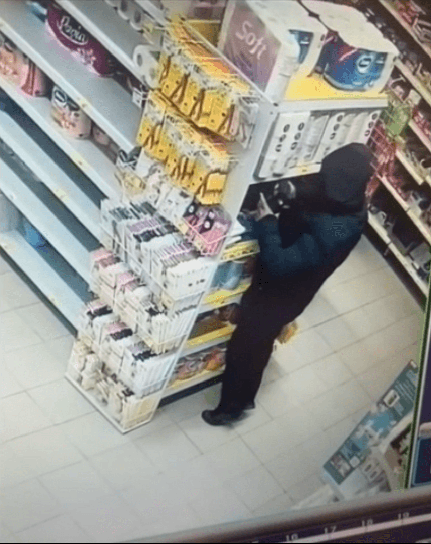 В Невинномысске женщину будут судить за 21 кражу из сетевых магазинов