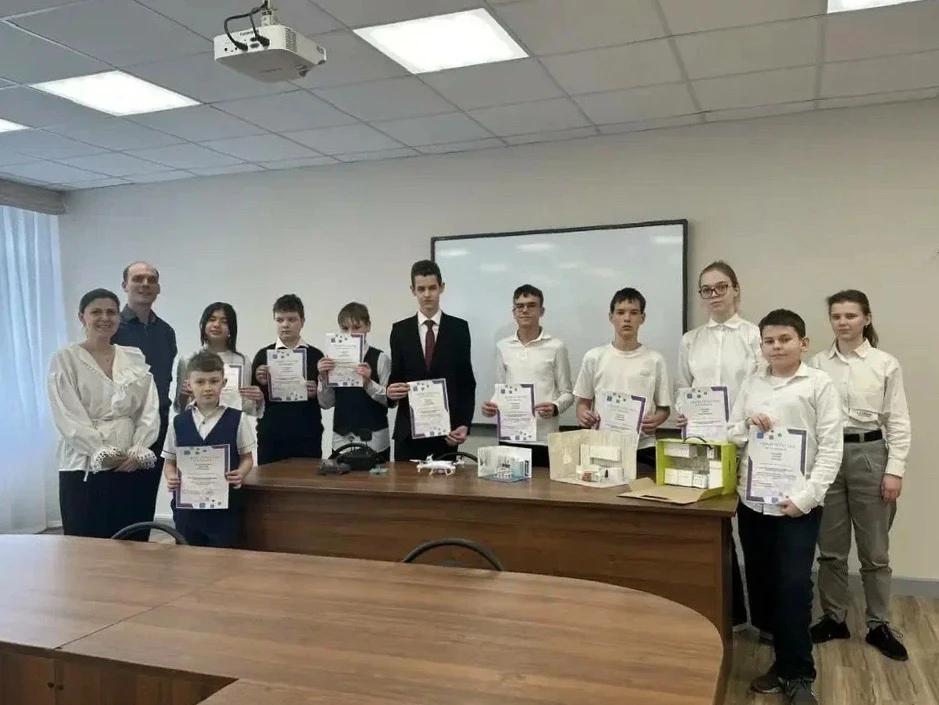 «Первые шаги в науку» сделали школьники 2-10 классов в гимназии 25 в Ставрополе