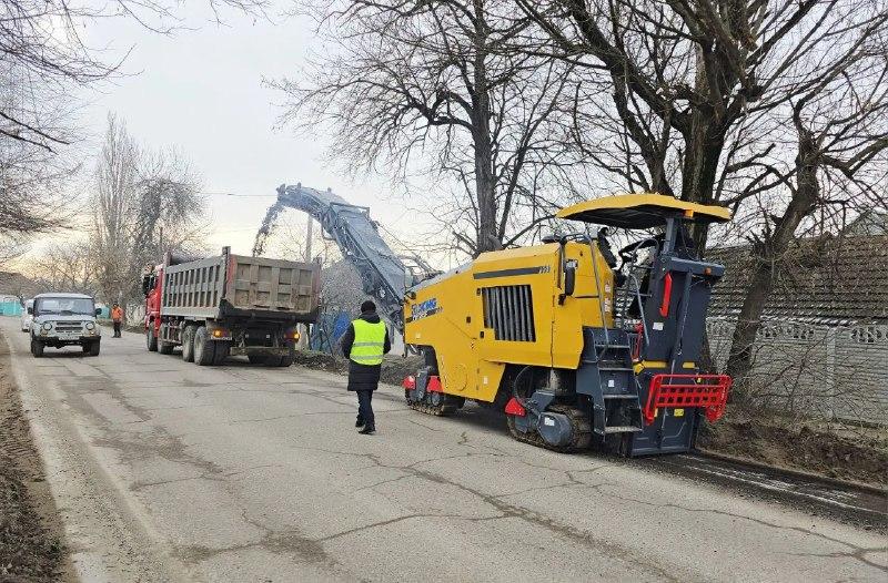В Минводах приступили к ремонту двух дорог