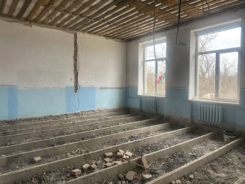 В Кировском округе проходит капремонт сельской школы за 63,2 млн рублей