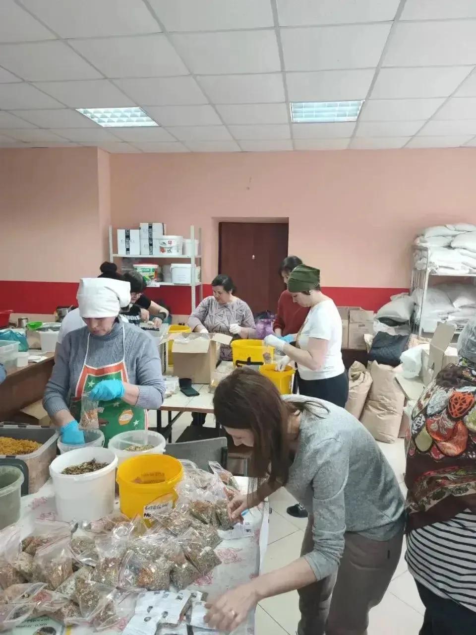 В канун 8 Марта глава Ставрополья поблагодарил надежный тыл СВО в лице женщин