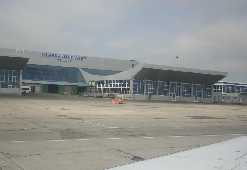 На почти 6 млн оштрафовали пойманную таможней Минвод с 25 тысячами долларов даму