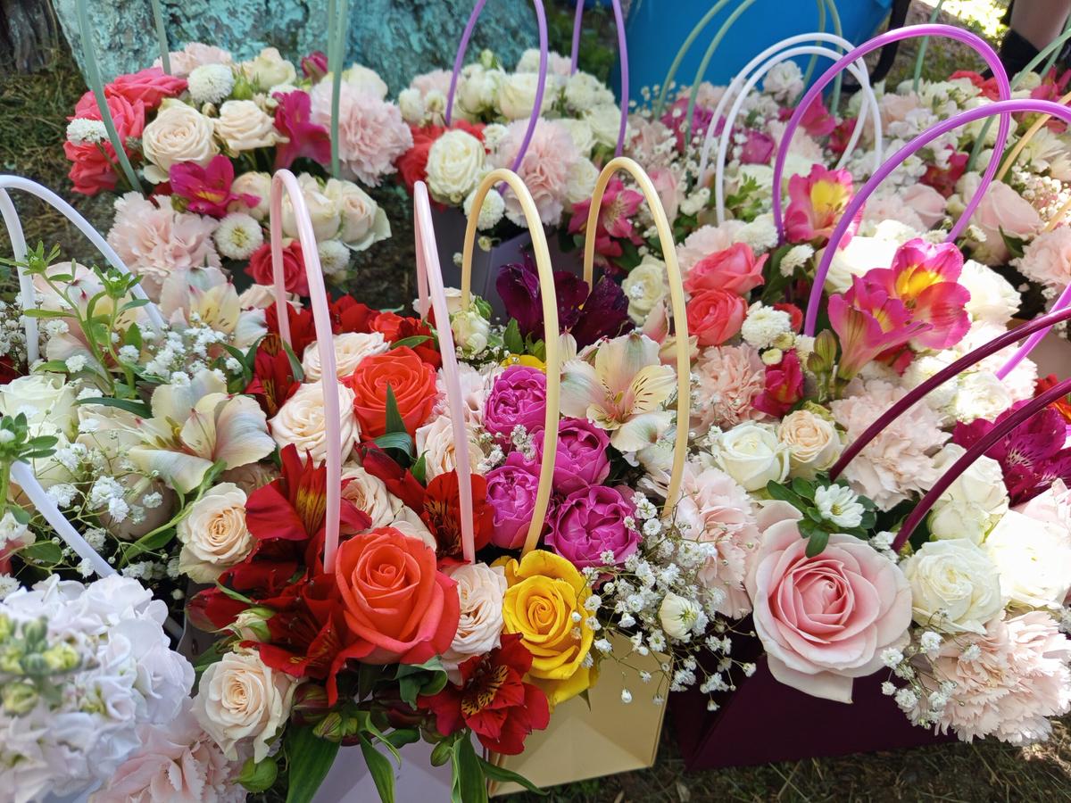 8 марта женщины Ставрополя покупали цветы активнее мужчин