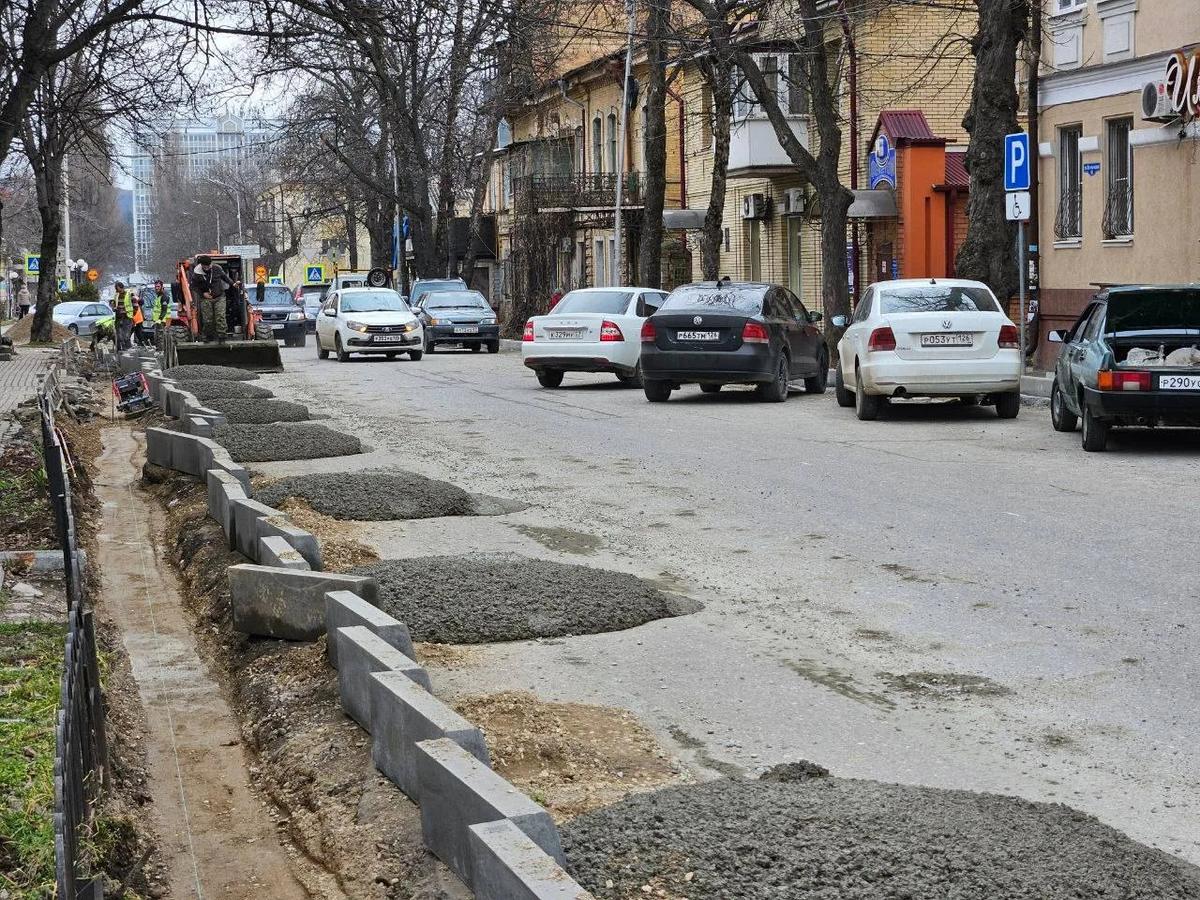 В Пятигорске начали капремонт улицы Октябрьской